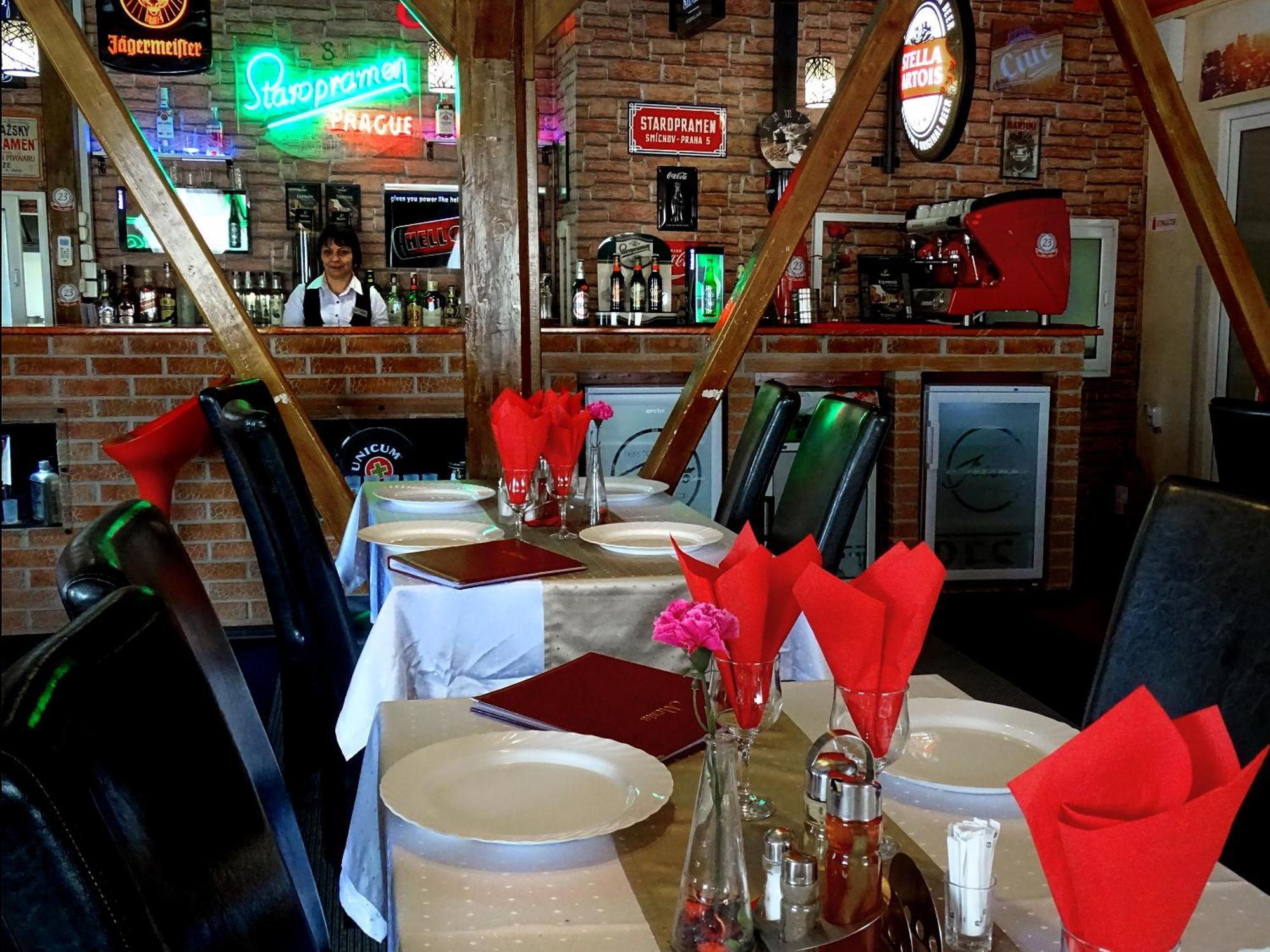 Prince Hotel Miercurea Ciuc Ngoại thất bức ảnh