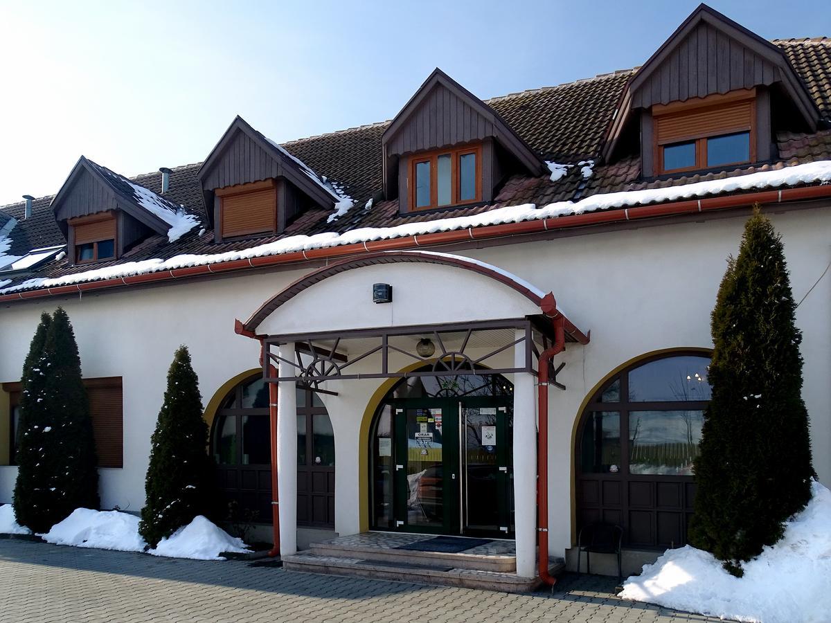 Prince Hotel Miercurea Ciuc Ngoại thất bức ảnh